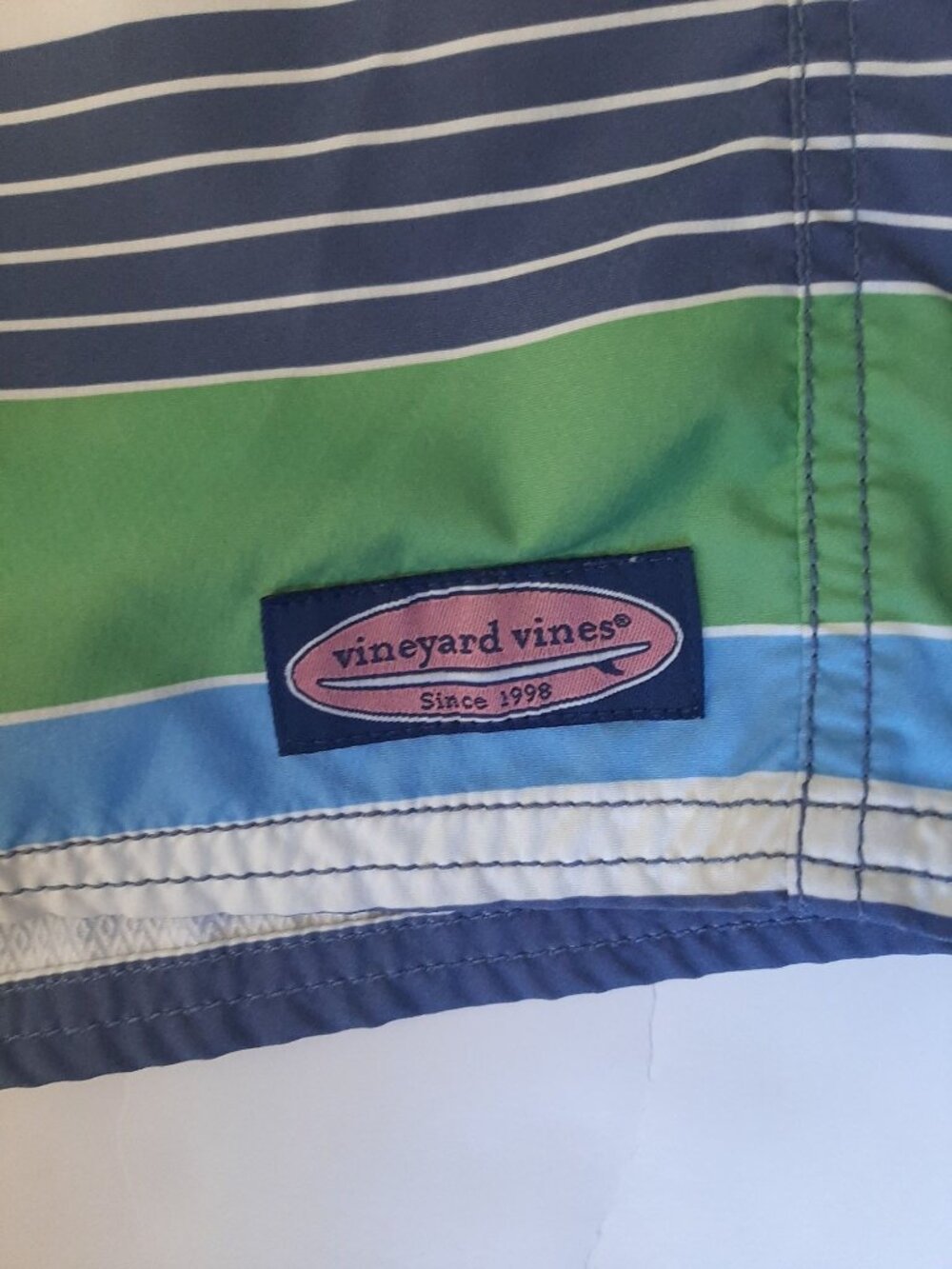 Vineyard Vines Colorful Striped Swim Trunks Size 34 Summer Beach Vacation - Picture 4 of 10